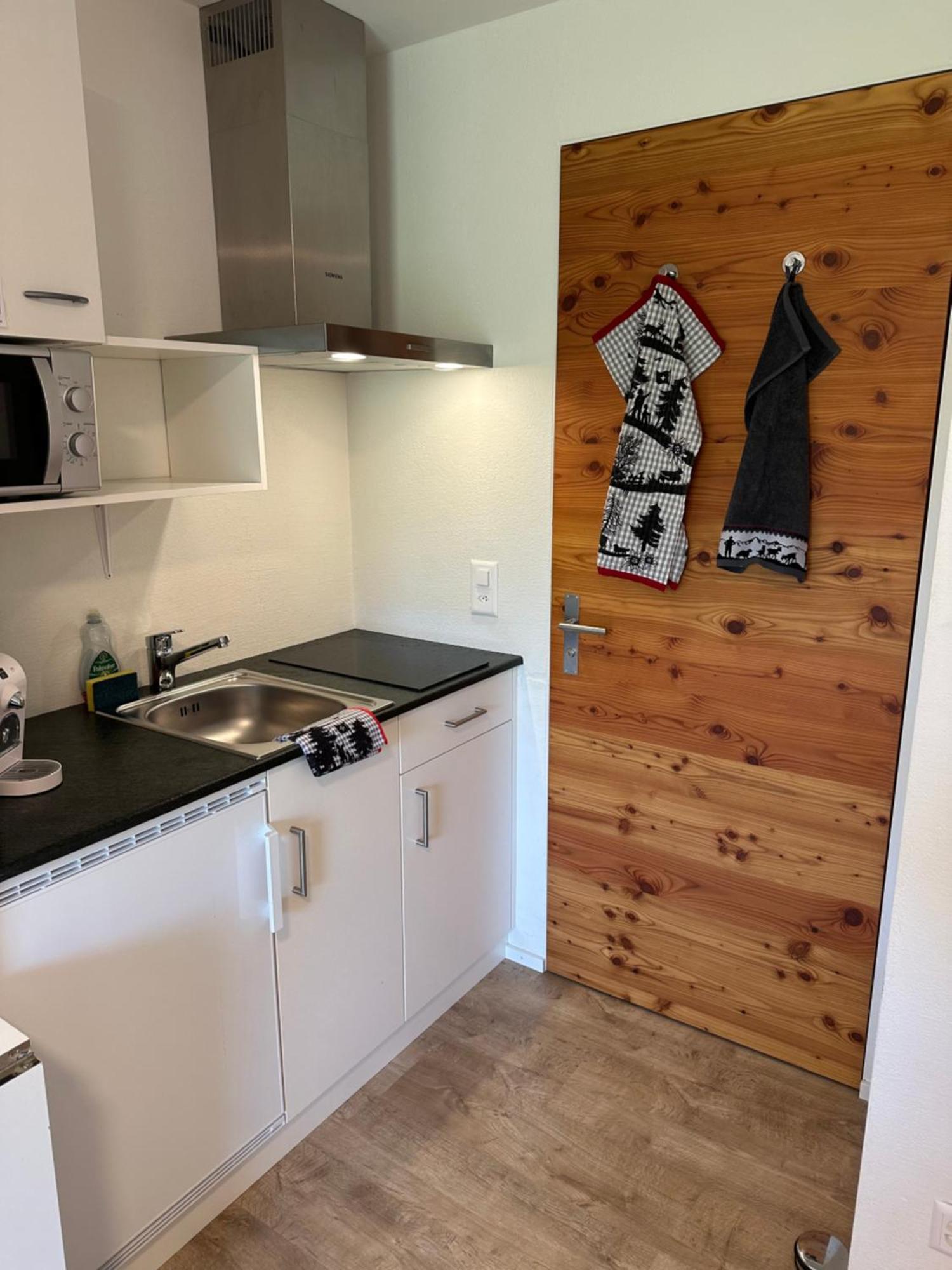 Kleines Aber Feines Studio Zuoz Ngoại thất bức ảnh